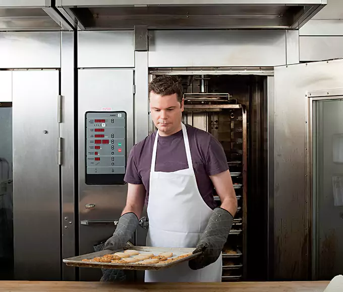 Why Westborough, MA Kitchens Trust Westborough Appliance Pro for Commercial Oven Repair?