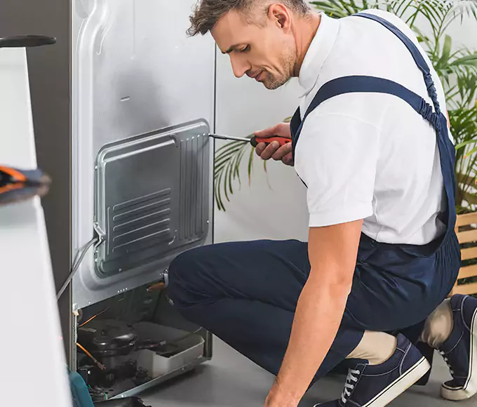 Why Westborough, MA Homeowners Rely on Westborough Appliance Pro for Every Mini Fridge Fix?